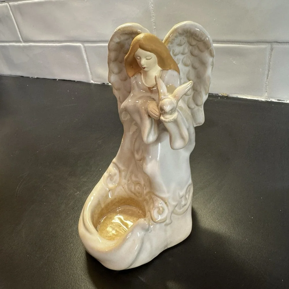 Yankee Candle Ceramic Angel Holding Dove Tea Light‎ Candle Holder Figurine 6.5